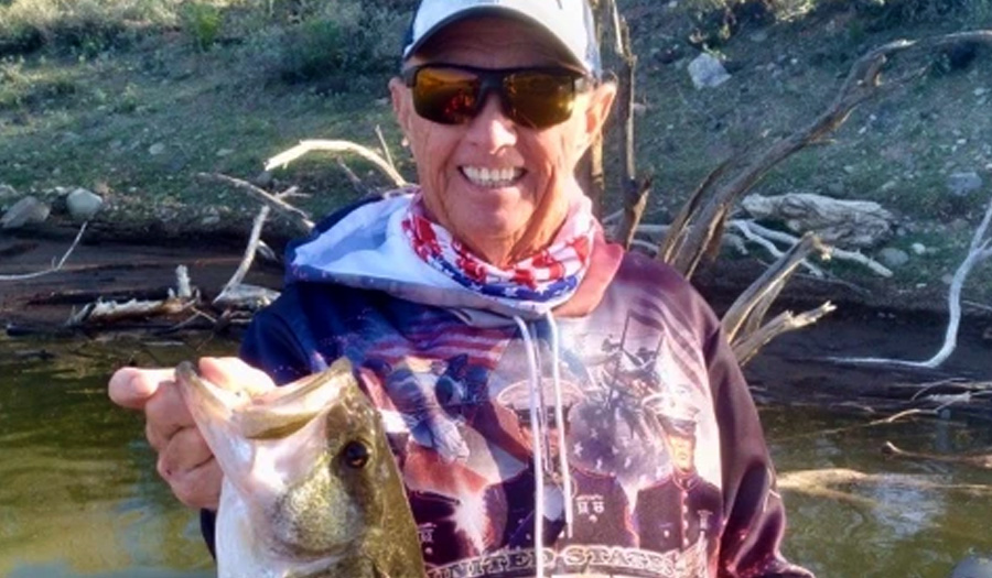 Arizona Great Adventure Fishing LLC - PROFESSIONAL ARIZONA FISHING GUIDE 
FOR LAKE PLEASANT, LAKE BARTLETT, LAKE ROOSEVELT, LAKE SAGUARO, 
LAKE CANYON, LAKE APACHE, AND ALAMO LAKE